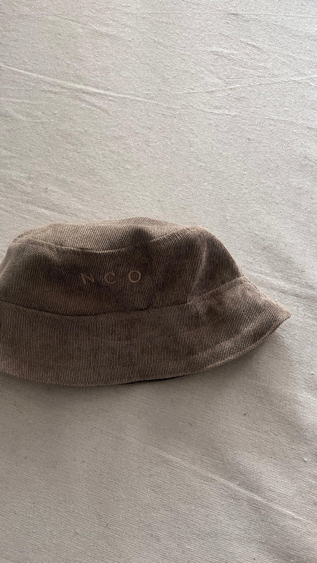 Bucket hat